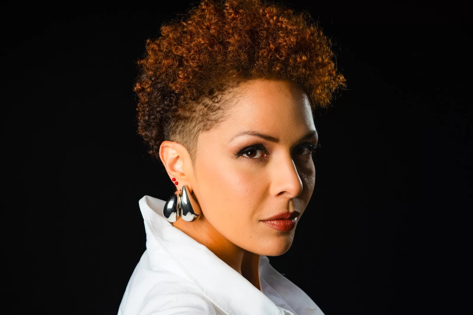 Cynara Batista é nova diretora para Legal Design na Bravonix